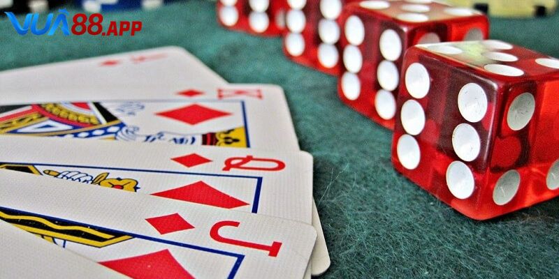 5 đôi thông có chặt được 3 heo không trong bài tiến lên