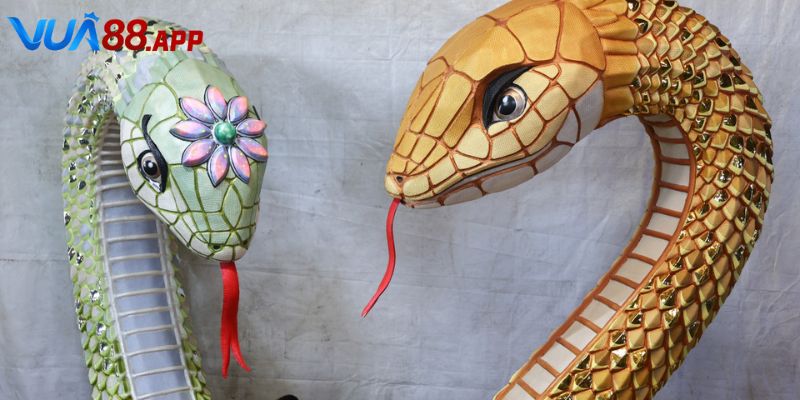 Nằm mơ thấy 2 con rắn đánh de bao nhiêu nếu thấy chúng cắn nhau